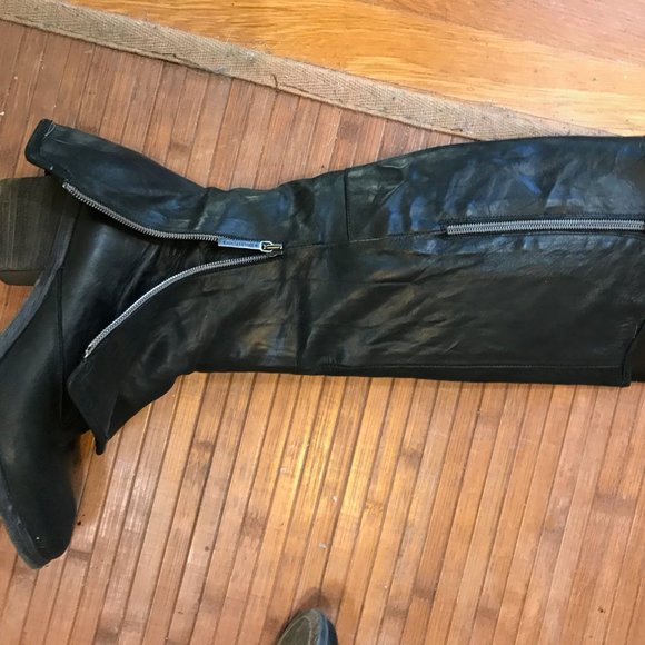 Donald J. Pliner Equestrian Boot 6 1/2 M - Picture 2 of 10